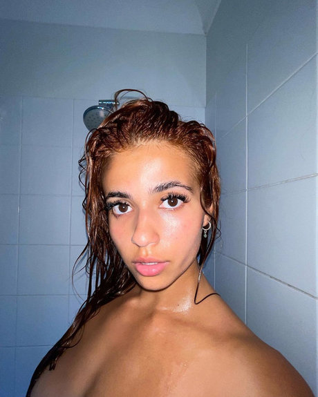 Ambra Guiotto star adult img