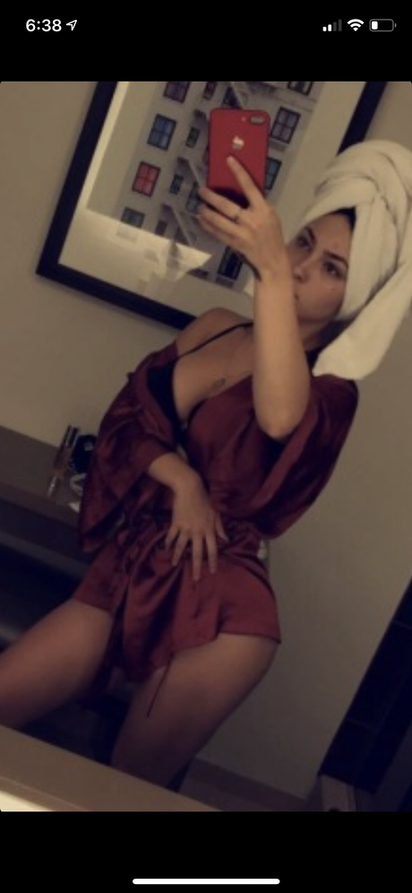 Ash Kash pornstar sexy photo