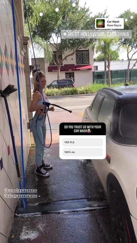 Peterstwins_ actress gallery