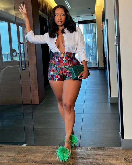 Jazzmine Jackson star art photo