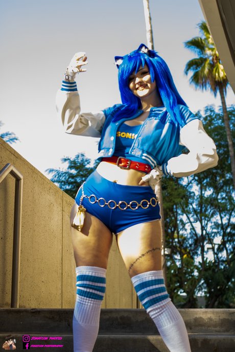 _Succubus Sushi star top image