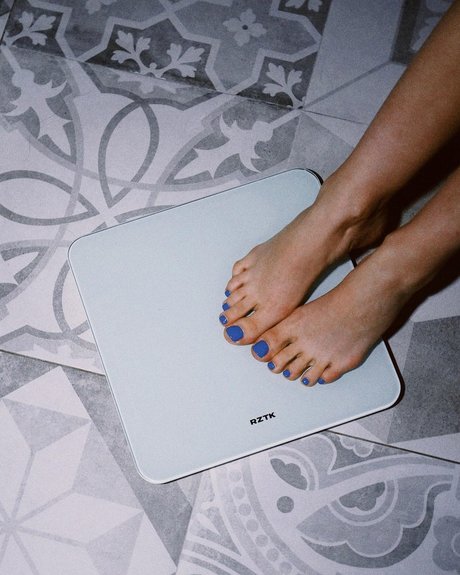 Diana Shurigina model naked photo