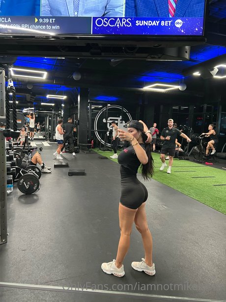 Tyson Daily Salomon_ model picture