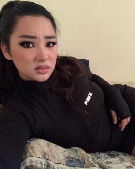 Nathaliewrth pornstar adult image