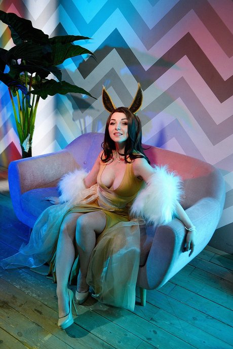 Dear Iris porn model pics