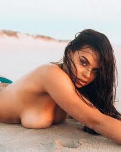 Lily Van Dyke xxx actress gallery