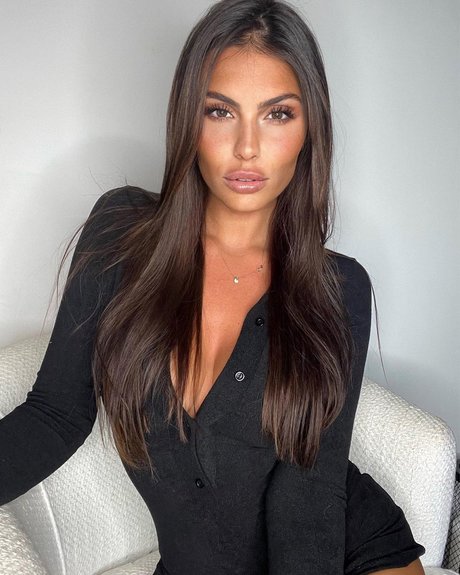 Natasha Nesci_ naked actress image