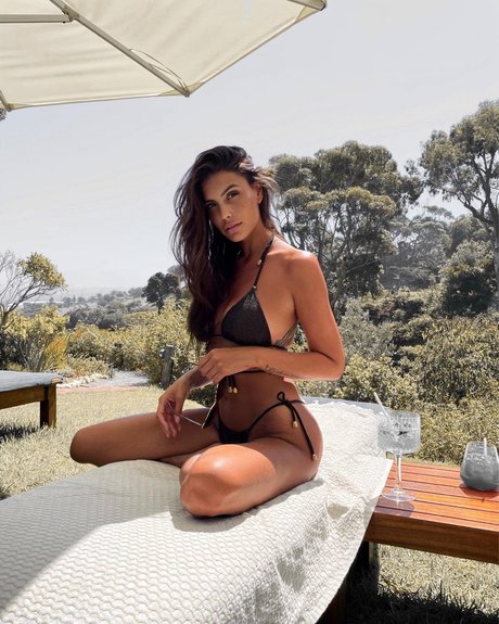 Natasha Nesci_ model nice pictures