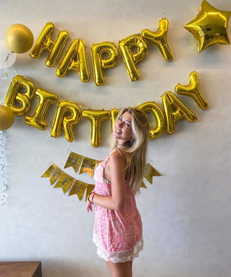 Sissy Sheridan star beautiful galleries