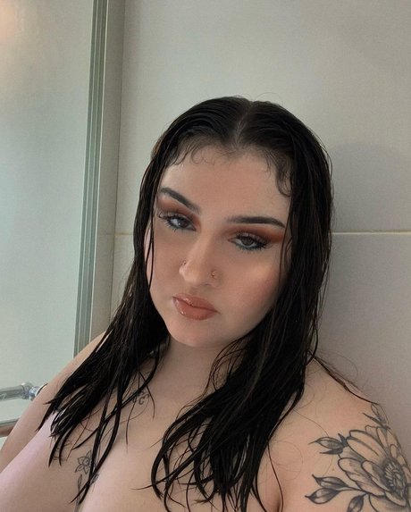 Hayley G pretty pornstar photo