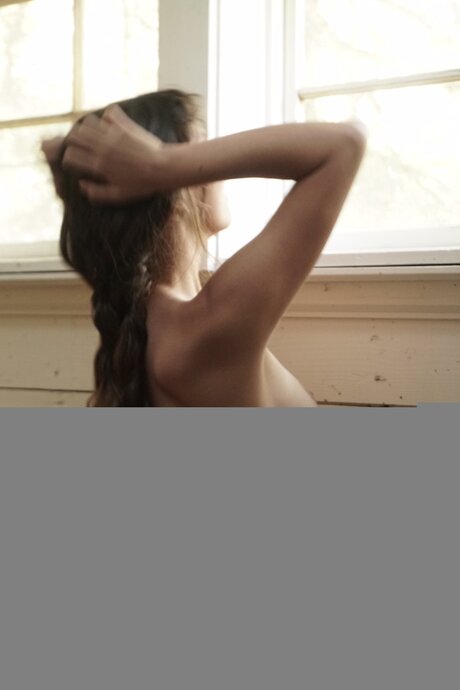 Her Passion model pictures