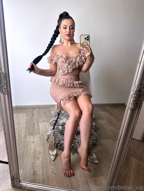 Belladiablo Foyer adult star pic