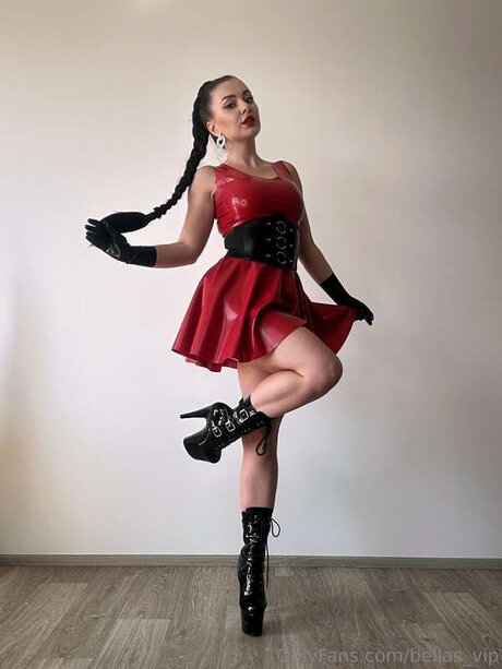 Belladiablo Foyer star sex pictures