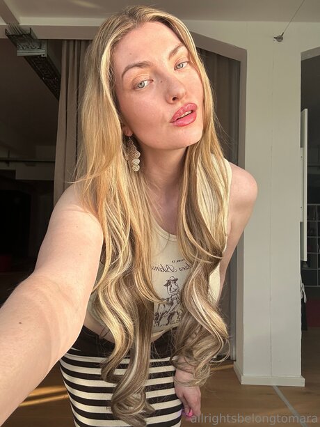 Maralinxo model top galleries