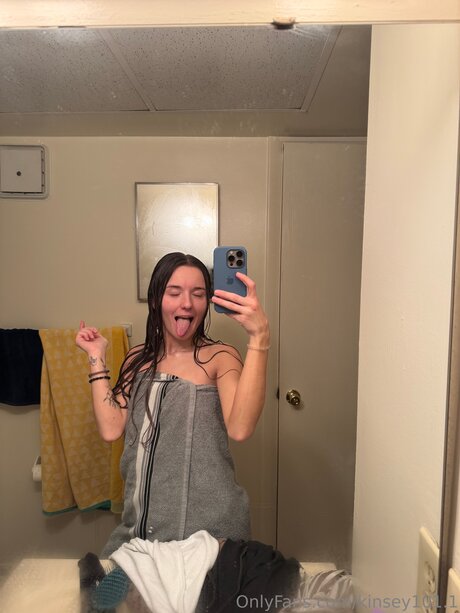 Kinsey101 1 star adult picture