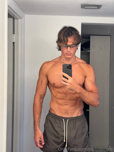 Pietroboselli model nude galleries