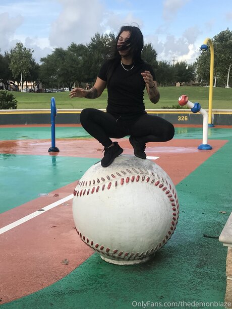 S Blazexxx model free image