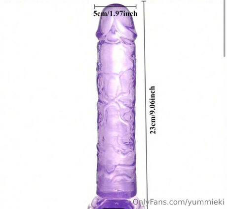 Yummieki nudes star photo