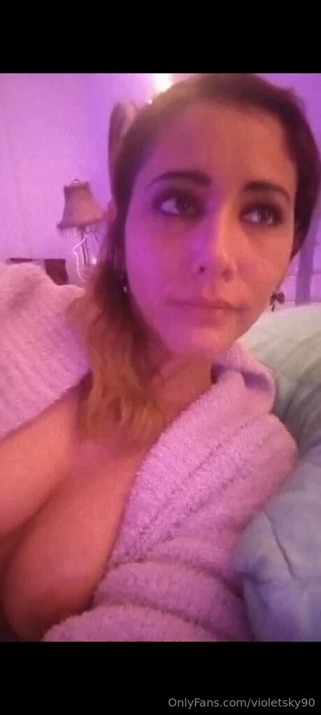 Violetsky90 pornographic star images