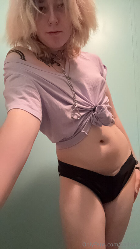 Bailken naked actress photo