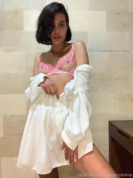 Valerycrystalvip sex actress galleries