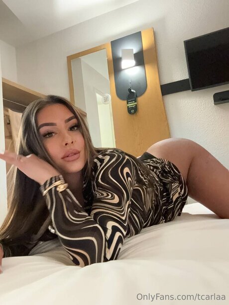 Tcarlaa best model photo