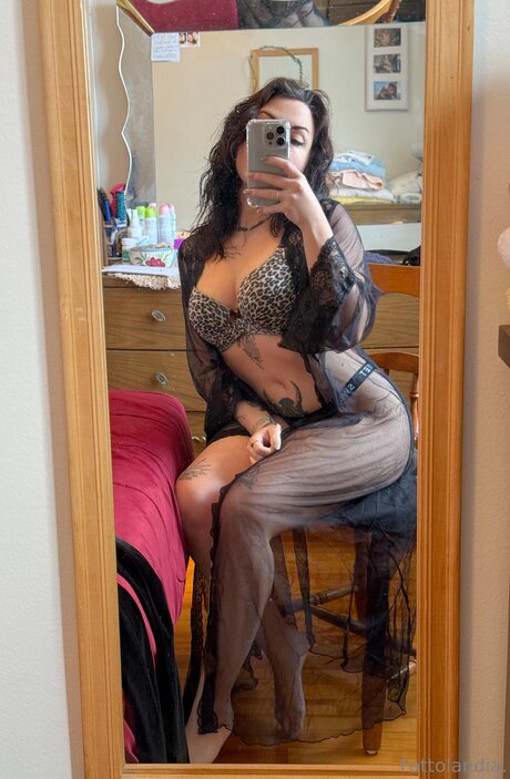 Lola Lu Vip high quality pornstar picture