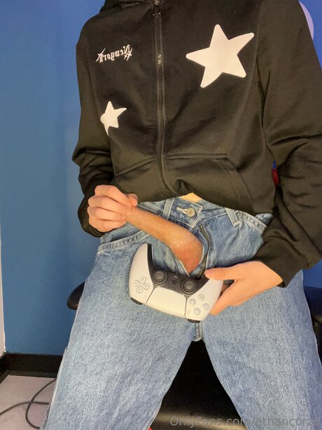 Gabinncts model nude image