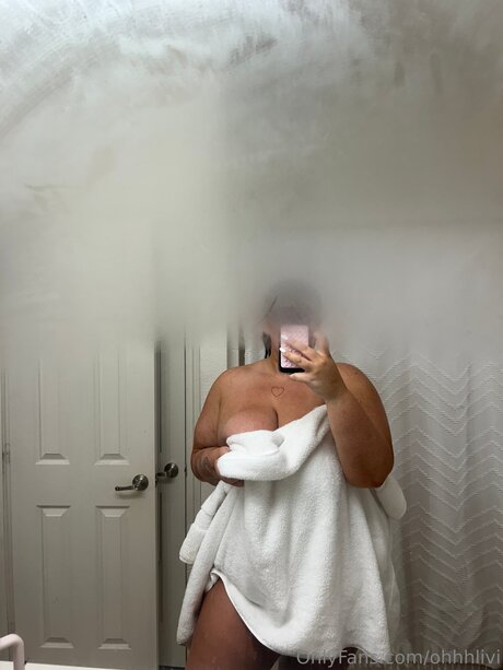 Ohhhlivi star top pics