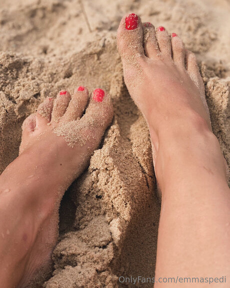 Gorgeouspedi model hd picture