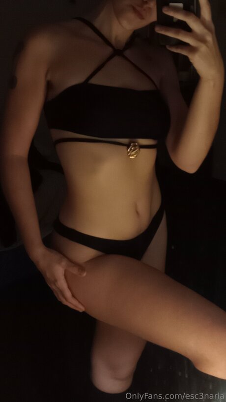 Esc3naria model hot image