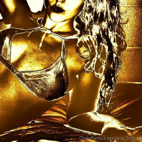 Esc3naria model nude pictures