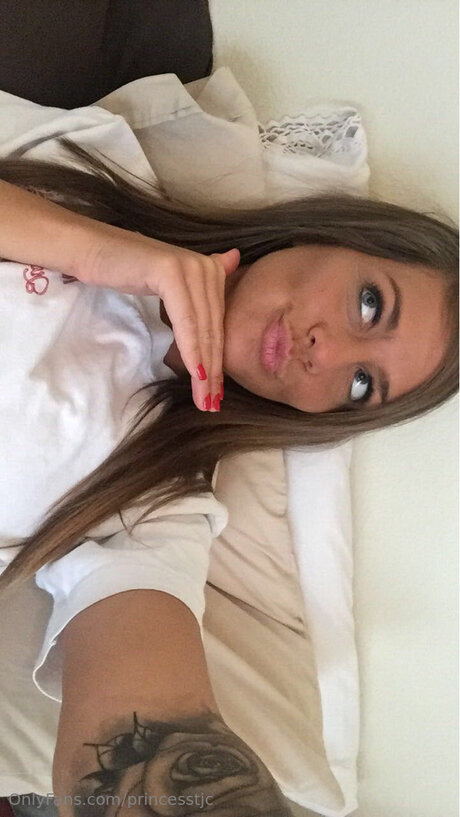 Princesstjc model hot images