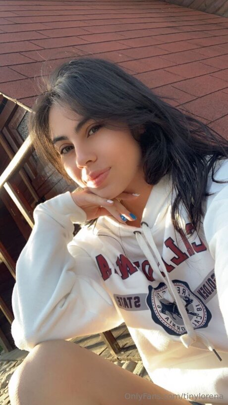 Tinylorena model top galleries