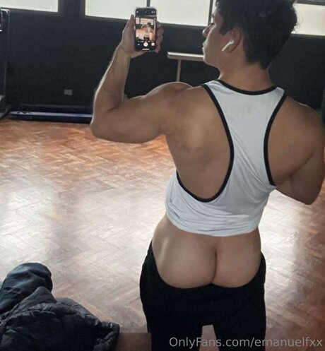 Emanuelfxx model porn photos