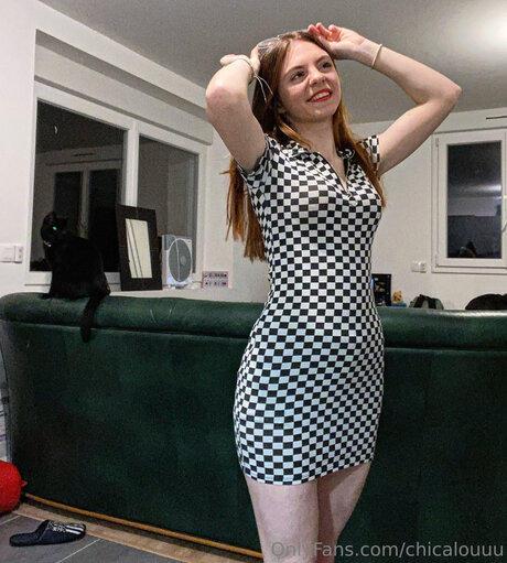 Chicalouuu hd model pic