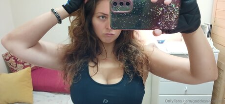 Goddess Venusta model gallery