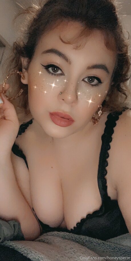 Honeysperm star nudes image