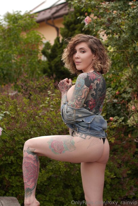 Roxy Rainvip beautiful star photo