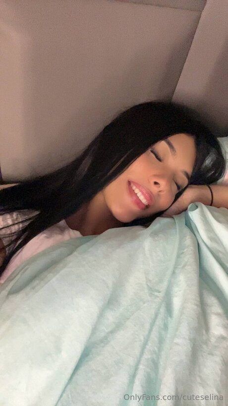 Cuteselina star perfect images