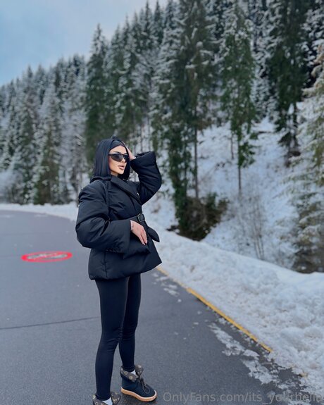 Bellasohot star high quality photos