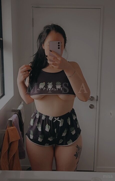 Gothgoddessmisa nudes model archive