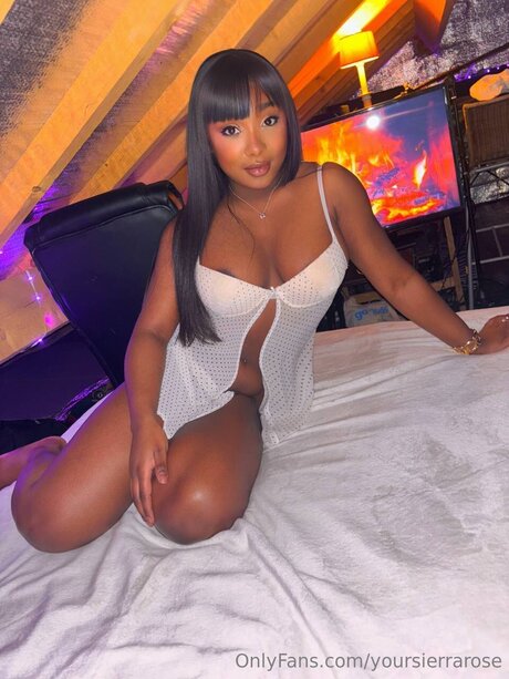 Yoursierrarose sexy model photo