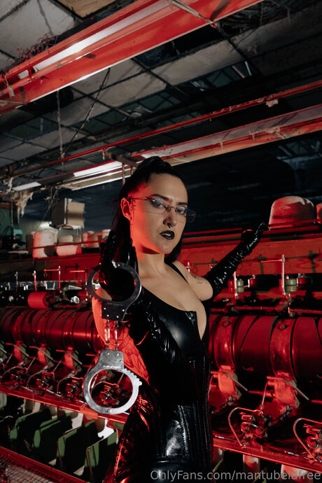 Mantubelafree pornographic actress img