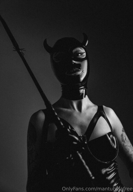 Mantubelafree model high quality gallery