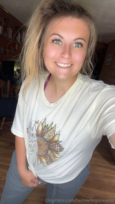 Farmwifegonewild pornstar perfect picture