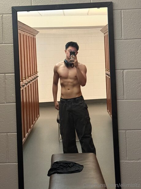 Elimintz pornstar adult photos