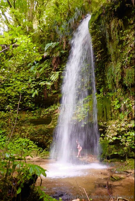 Uhotwifepriya pornographic actress img