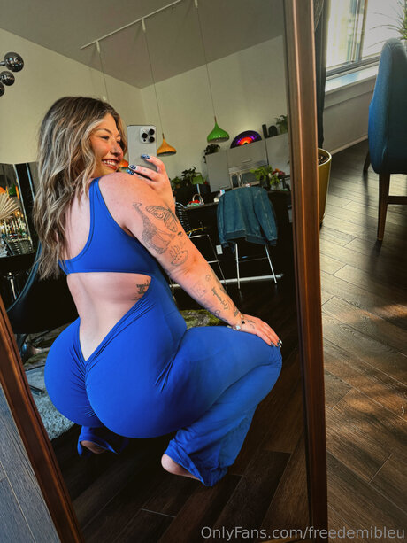 Freedemibleu star high quality gallery