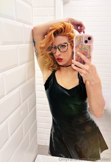 Foxxyfollies model nudes img